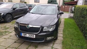 Škoda Superb 2 2.0TDI125KW 1.majitel,nováSTK,SERVISKA/ZÁRUKA