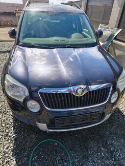 Kapota Škoda Yeti 2011