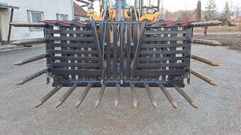 Rozhrnovač siláže