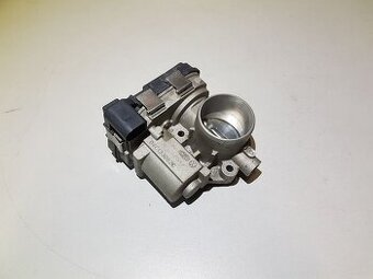 Škrtící klapka 04C133062C Fabia III 1,0 TSi 5600 km