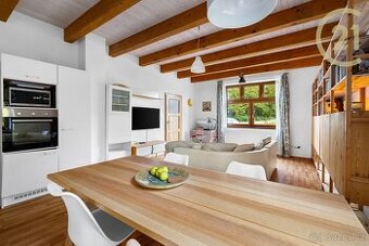 Prodej rodinného domu po rekonstrukci v obci Hlína