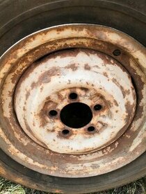 Ráfek, pneu 5,90 na 15