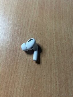 Airpod pro 1 pravé sluchátko
