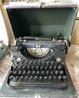 Psací stroj Mercedes Prima s kufříkem