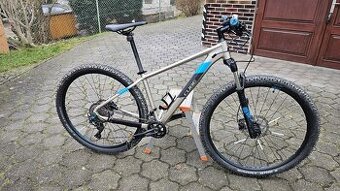 Horské kolo CUBE Attention