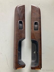 Madla zadních dveří Nissan Patrol Y61 5dv