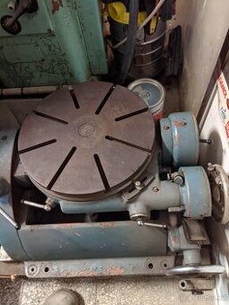 Otočný a sklopný stůl