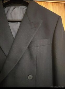 Prodám chlapecký oblek