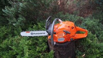 Husgvarna 555 top stavu