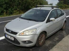 Ford Focus,1.6i,klimatizace, nová STK