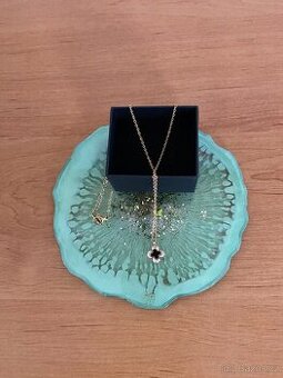 Krásný náhrdelník s přívěskem Steel