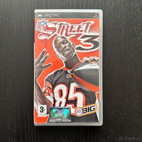 NFL Street 3 hra pro Playstation Portable PSP - 1