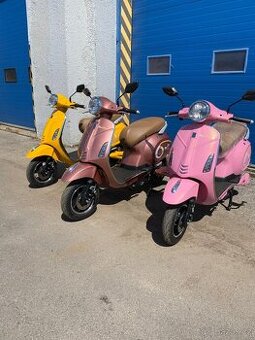 Elektro skútry MoBee V2