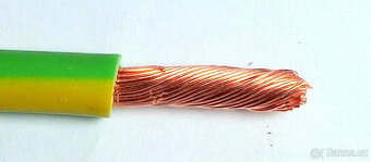 Prodám zemnící vodič-pospojení CYA 6mm ZZ 100m nové