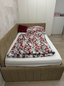 Čalouněná rozkládací postel (120x200 cm)