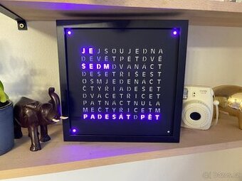 Slovní hodiny (word clock)