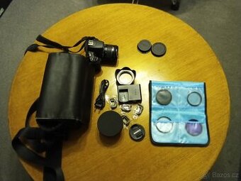 Canon EOS 200D + 18-55mm