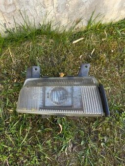 Opel Omega levá mlhovka