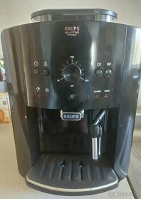 Kávovar Espresso Krups EA811010 Arabica