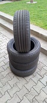 Letní pneu Goodyear Efficient Grip 215/55 R17 94V 7mm - TOP