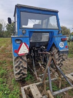 Traktor zetor 5611
