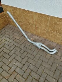 Výfuk BMW