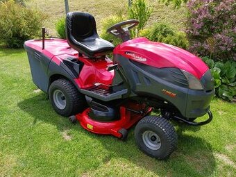 Zahradní traktor Castel garden XT 220 HD
