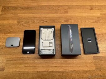 Apple iPhone 5 16GB black nový