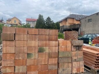 Bloky CD 37x25x14