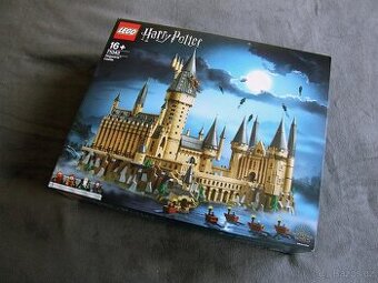 71043 LEGO Harry Potter - Bradavický hrad
