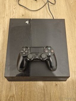 PS4