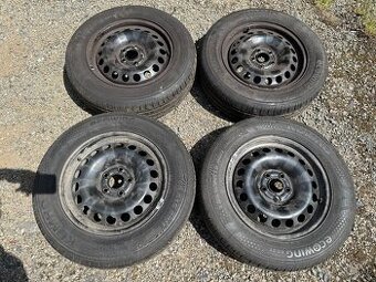 Plechové disky letni pneu Škoda Fabia IV 185/65/15
