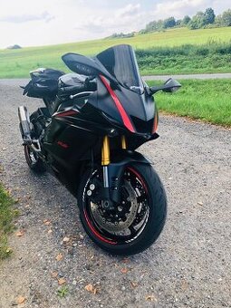 Yamaha R6