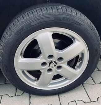 Nové letní pneu Bravuris 195/50 R15