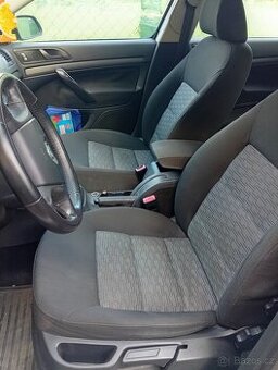 Prodám komplet sedačky na škoda Octavia 2