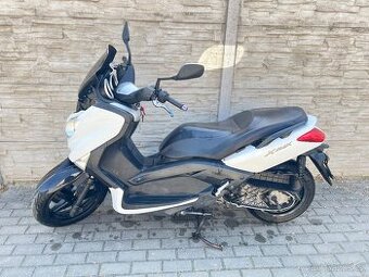 Yamaha X Max 250 model 2010 náhradní díly