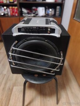 Subwoofer a zesilovač