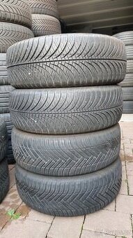 Pneu celoroční, 4 ks, rozměr 205/60/16, 92H, zn. GOODYEAR