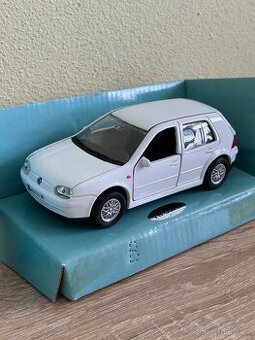 Autíčko VW Golf IV 1:34 Welly - 2 KUSY