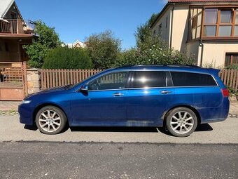 Honda Accord tourer combi 1998ccm.