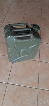 kanystr 20 l