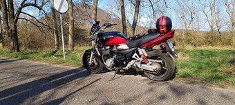 Suzuki GSX 1400