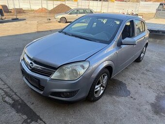 Náhradní díly - Opel Astra 1.7 CDTI 74kW r.v. 2007