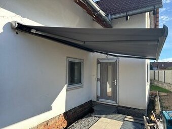 Kazetová markýza 4m x 3m s el.pohonem dál. ovládání