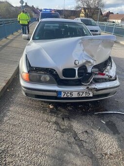 bourané E39 520i touring M52B20