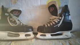 Dětská lední brusle zn.Canadien Tornado junior