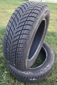 2ks zánovních zimních pneu Goodyear 195/60/16