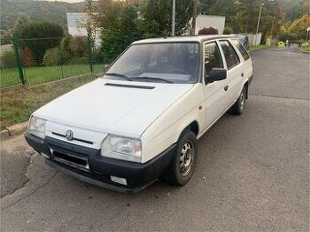 Škoda Forman 135 LX