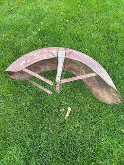 Prodám přední blatník Jawa půl buben