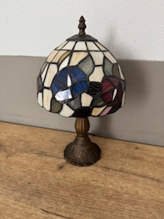 Brilagi - Tiffany vitrážová stolní lampa Present Tiffany 79